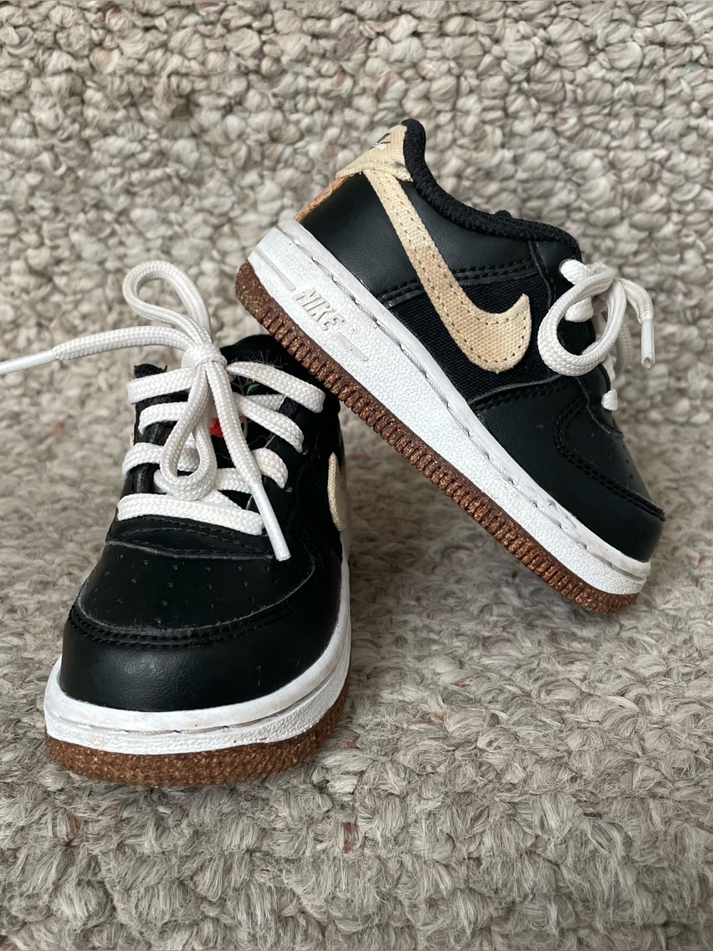 Nike Air Force 1 Pomegranate Sneakers - Black and Cream